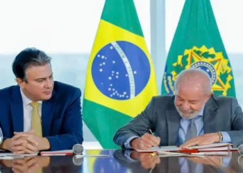 Governo Lula proíbe cursos de medicina, direito, odontologia, enfermagem e psicologia na modalidade EAD