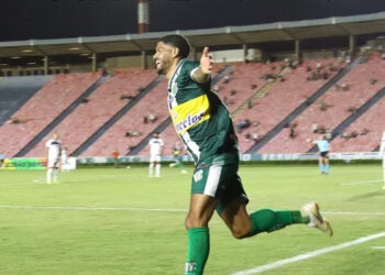Itabirito FC sofre dura derrota em duelo mineiro e segue na lanterna da Série D